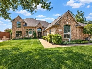 Building Photo - 6809 Cedar Ridge Ct