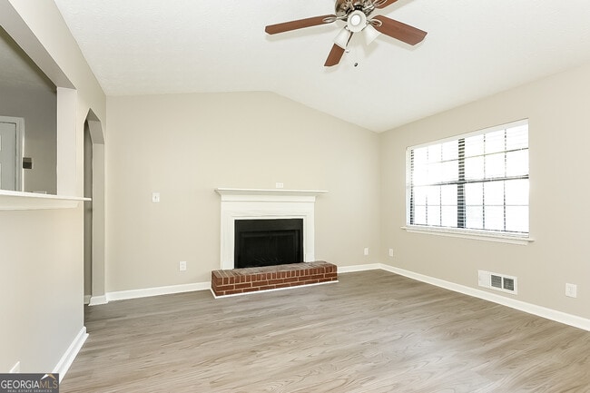Foto del edificio - 1565 Island Way