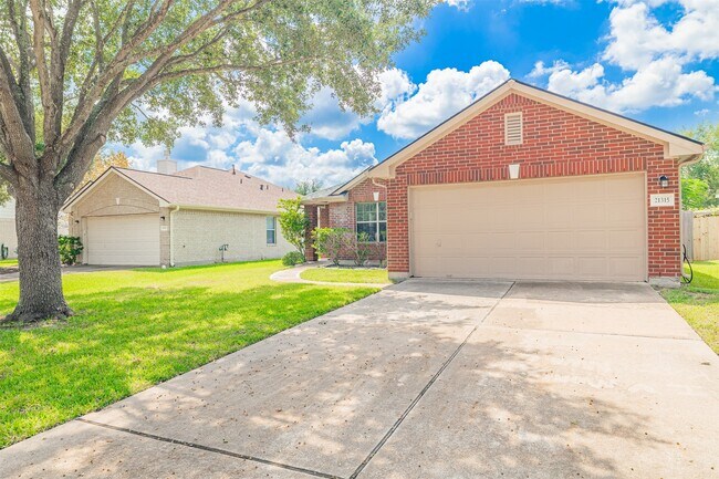 Foto del edificio - 21315 Blissfield Ln