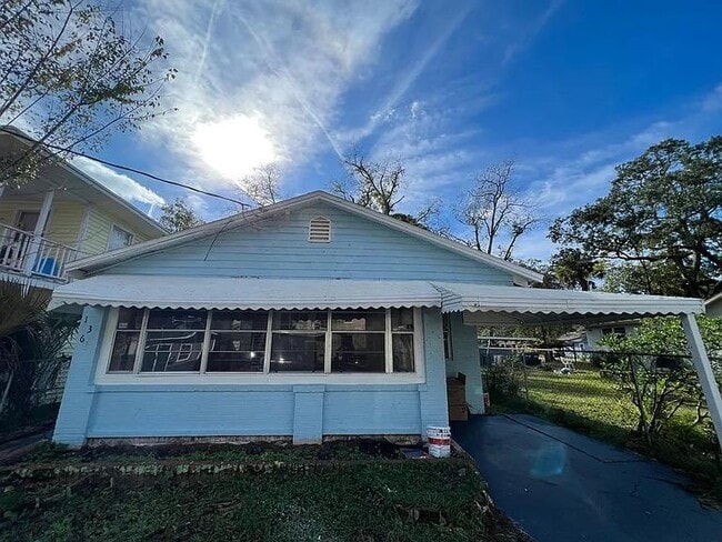 Photo - 1362 W 25th St House