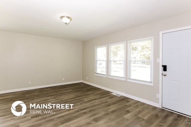 Building Photo - 4507 Thrush Dr