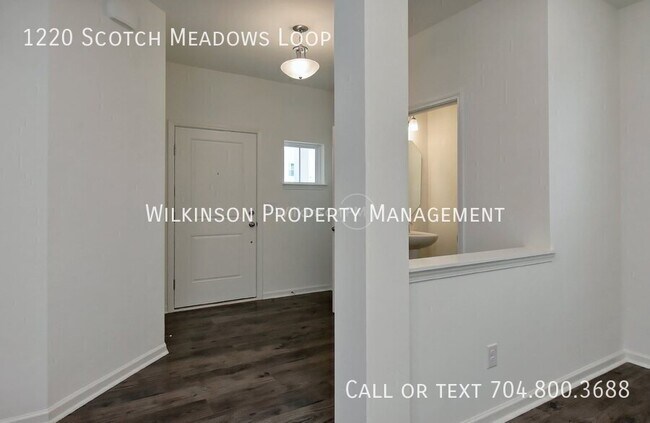Foto del edificio - 1220 Scotch Meadows Loop
