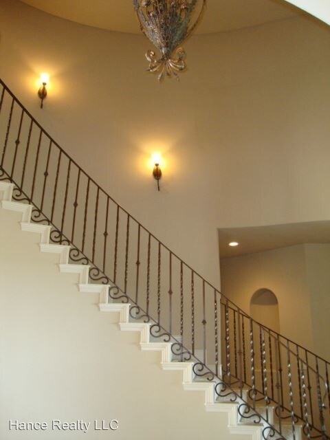Building Photo - 4 br, 3.5 bath House - 20411-TERRABIANCIA