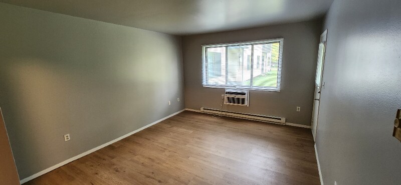 Foto principal - 3278 N Dousman St