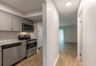 Interior Photo - Rocky Creek Townhouse Apartments