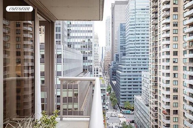 Foto del edificio - 234 E 46th St