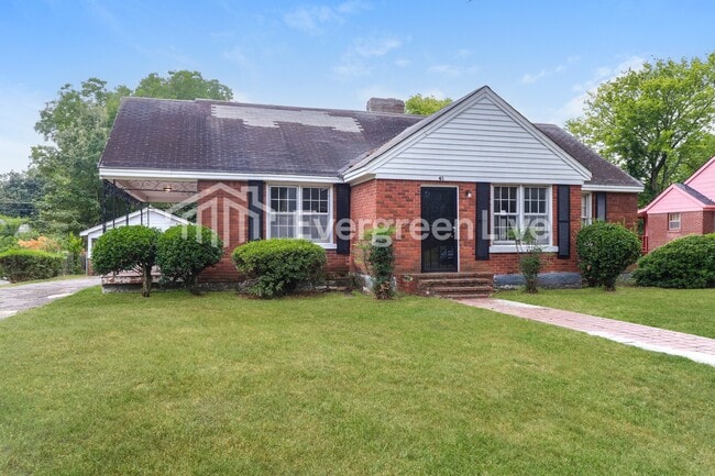 Building Photo - 61 E Fernwood Ave