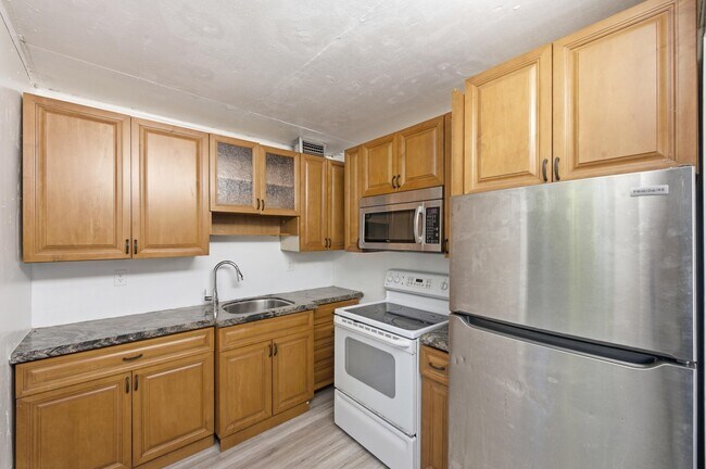 Foto del edificio - 452 Normandy Ln