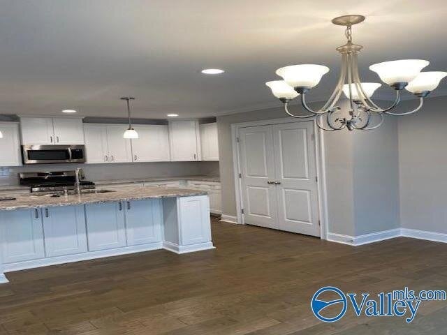 Foto del edificio - 15595 Ironcrest Drive NW