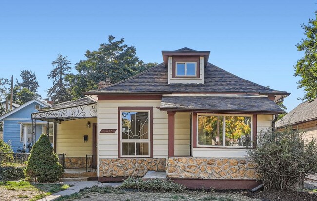 Building Photo - 3855 Winona Ct
