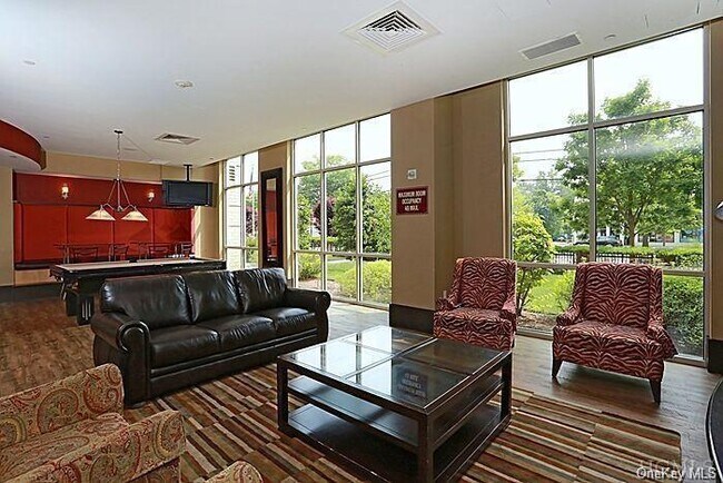 Foto del edificio - 31 Greenridge Ave
