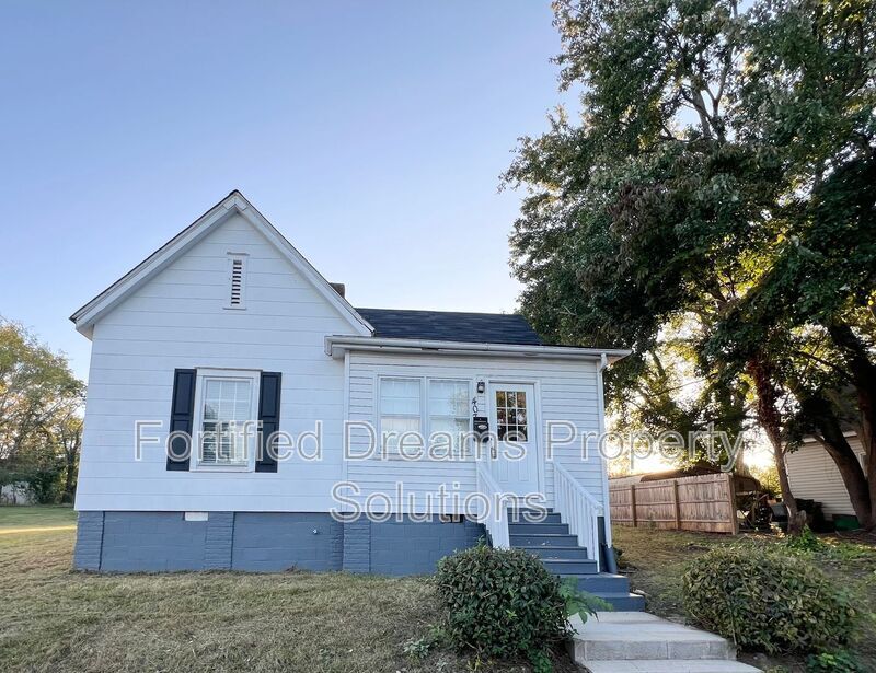 Foto principal - 407 Seaman St