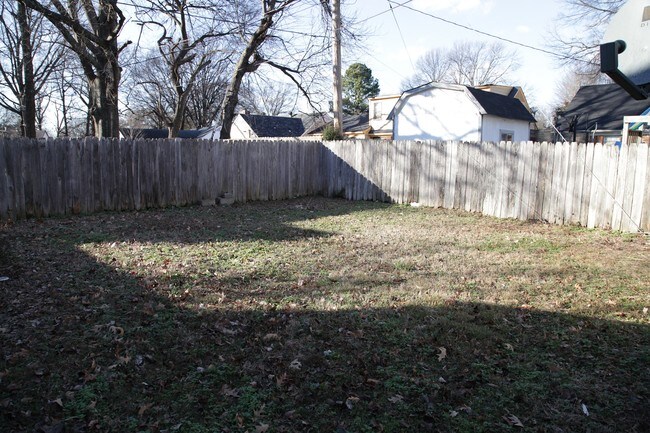 Building Photo - 3401 Freland Dr