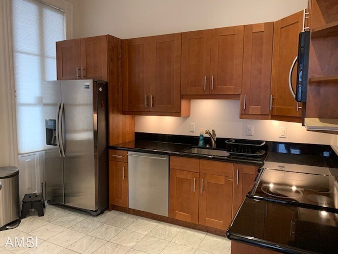 Foto principal - 4 br, 2 bath House - 956 Ellis Street