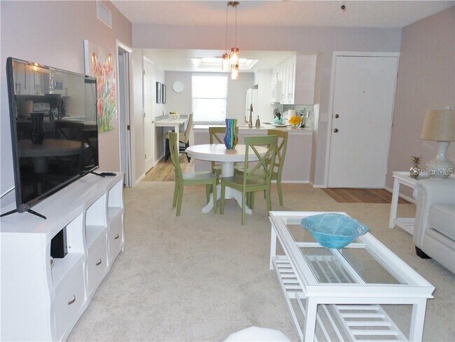 Building Photo - 114 Windward Pl