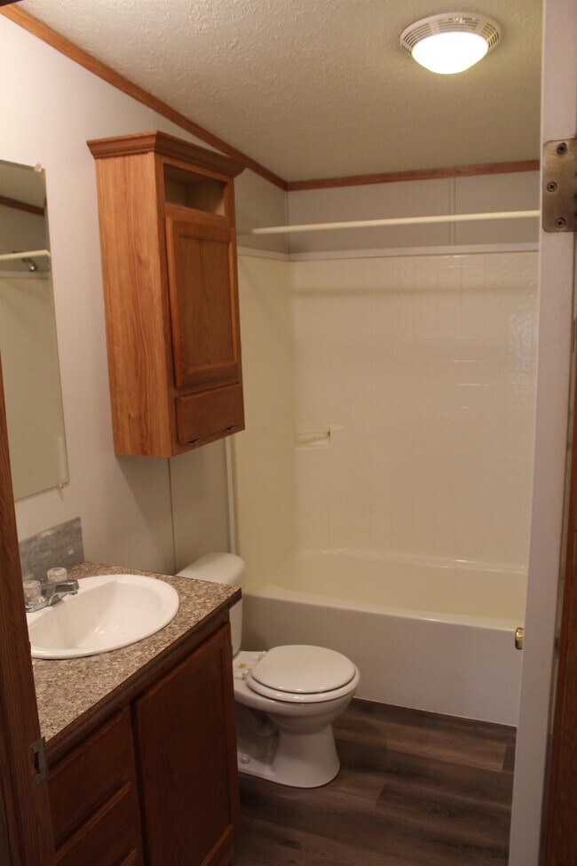 Building Photo - 365 Palomino Ct