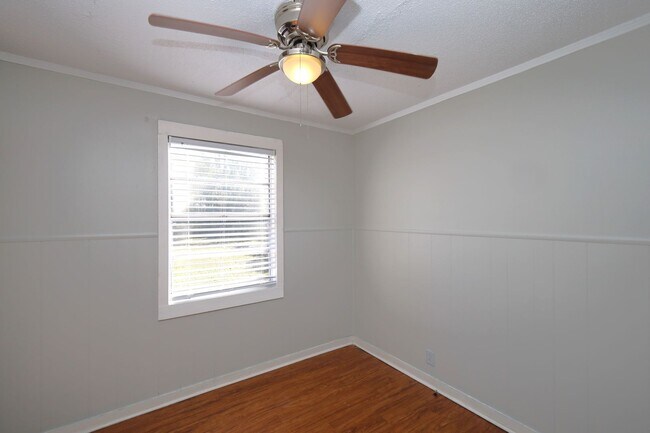 Foto del edificio - 817 Lilly St