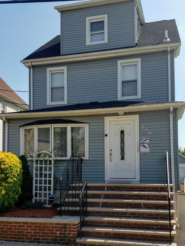 Primary Photo - 530 Freeman St.