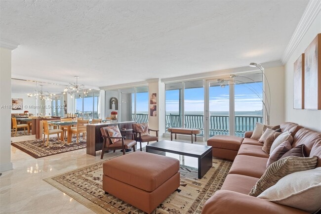 Building Photo - 2200 S Ocean Ln