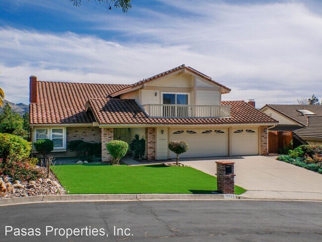 Building Photo - 4 br, 3 bath House - 13023 Decant Dr.