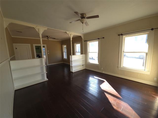 Foto del edificio - 1335 S Lake St