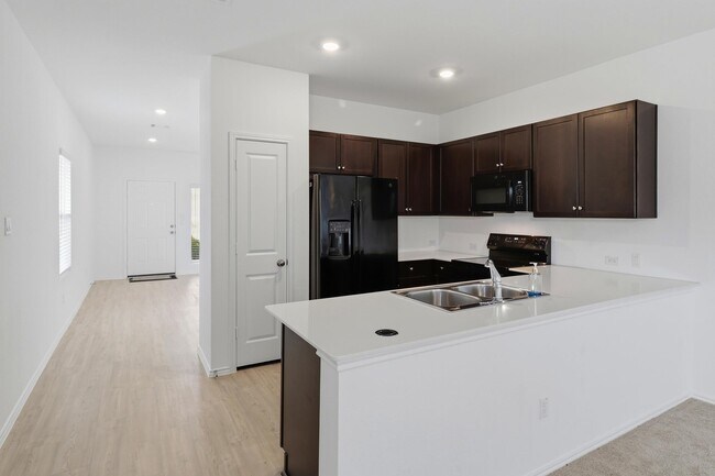Foto del edificio - 117 Grey Slate Ave