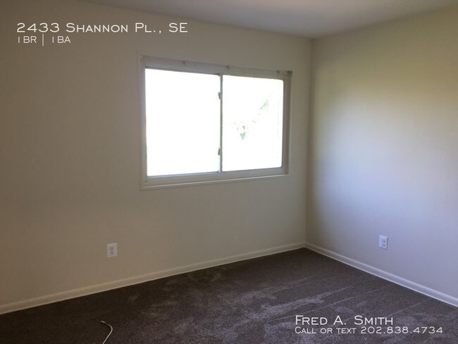 Foto del edificio - 2433 Shannon Pl SE