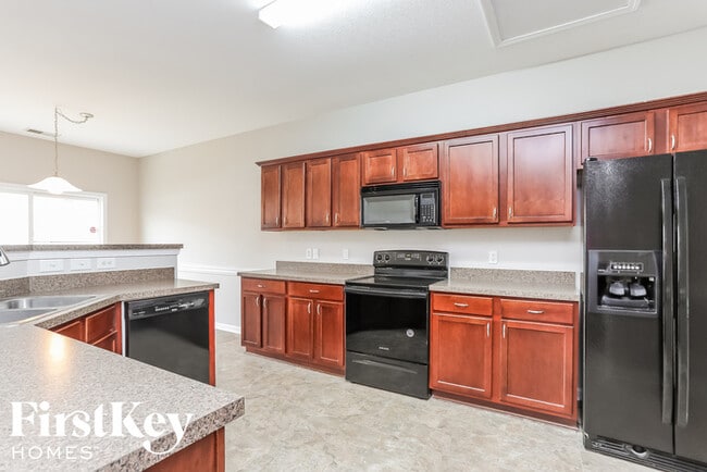 Building Photo - 5313 Chandler Oaks Ln