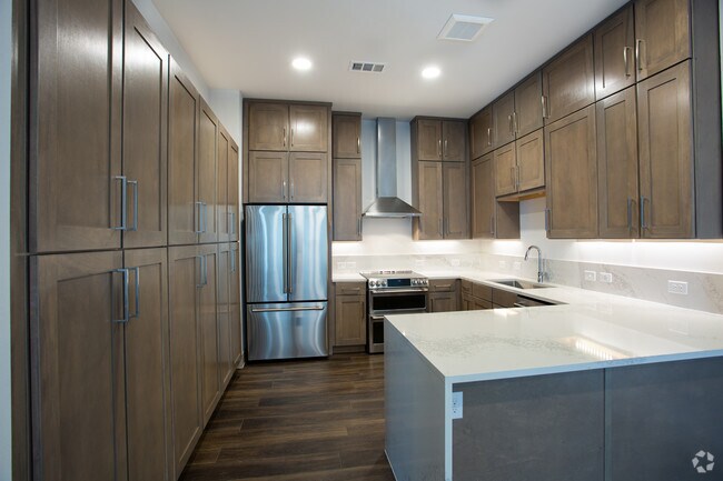 1BR, 1.5BA - 1050 SF - The Grand at the Domain