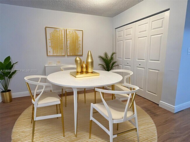 Foto del edificio - 17255 SW 95th Ave