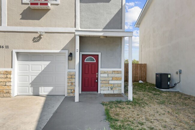 Foto del edificio - Well-Maintained 3-Bedroom Home – Ideal for Students & Professionals!