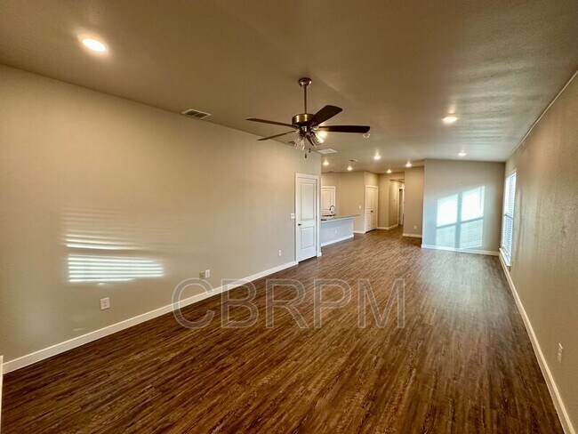 Building Photo - 2012 Bryan Ave