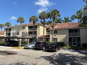 Building Photo - 470 S Park Rd