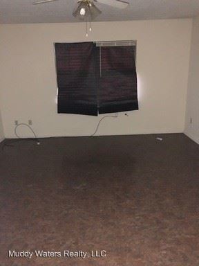 Foto del edificio - 642 Mitchell Ave