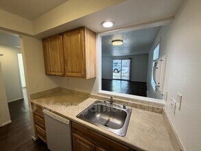 Building Photo - 3414 S Grand Blvd