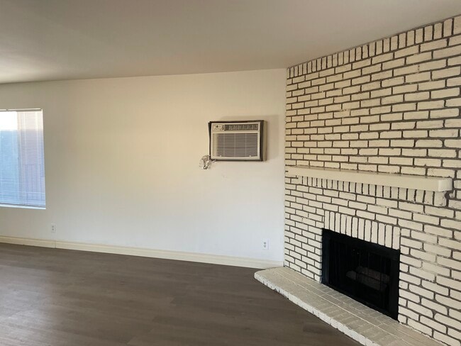 Building Photo - 6104 Cahuenga Boulevard Building Photo - 6104 Cahuenga Boulevard