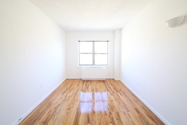Interior Photo - 342 East 8th Street