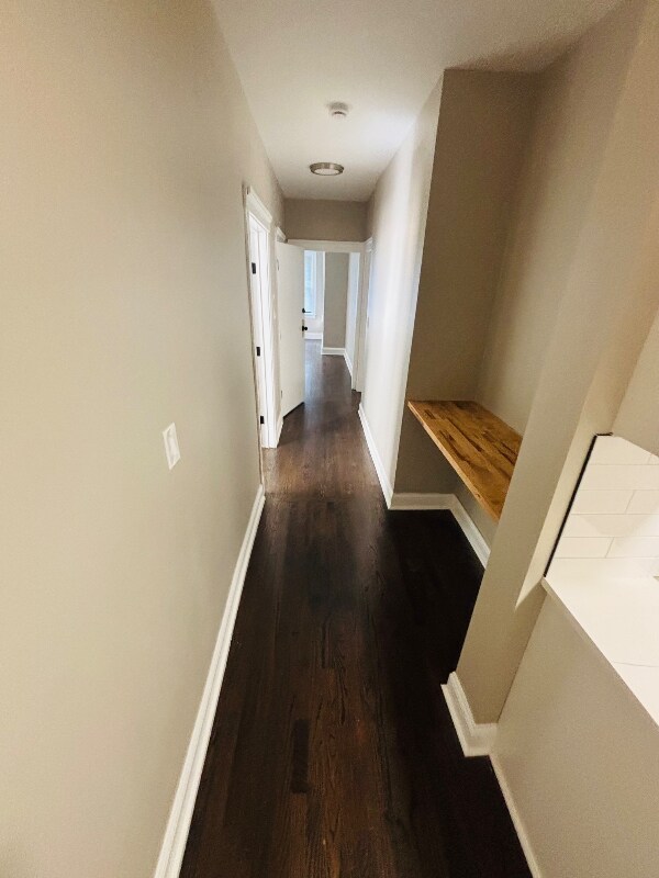 Foto del edificio - 704 E 80th St