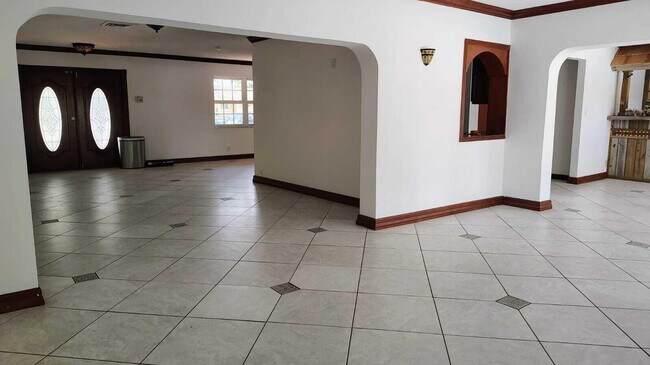 Foto del edificio - 9531 NW 8th St