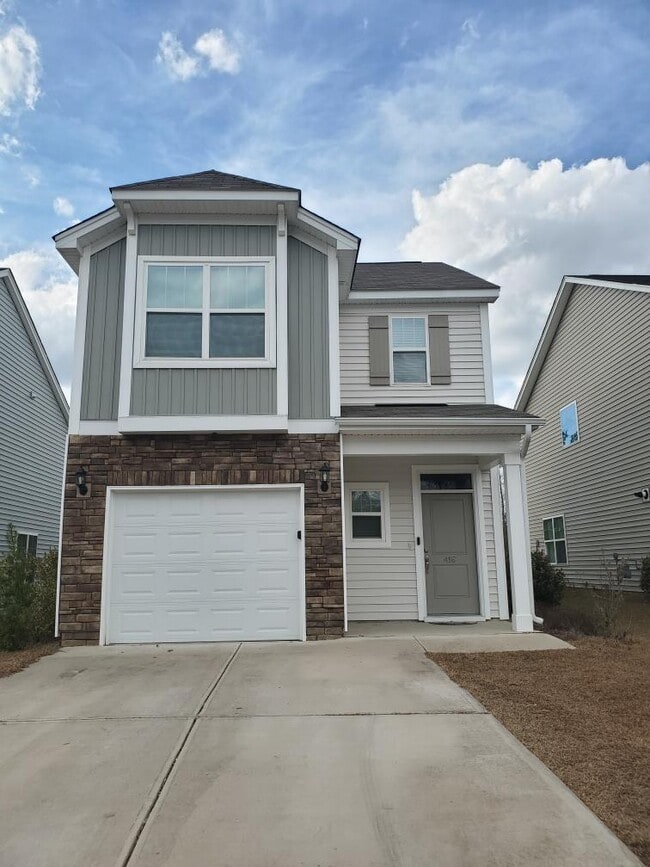 Building Photo - 416 Sandfarm Trail