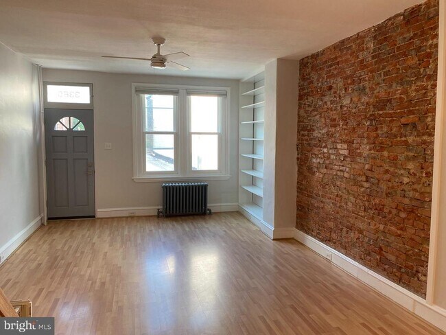 Foto del edificio - 3360 Frederick St