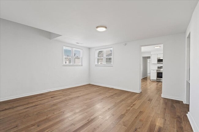 Building Photo - 339 Taylor St