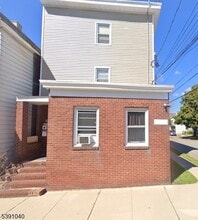 Building Photo - 37 Mercer St