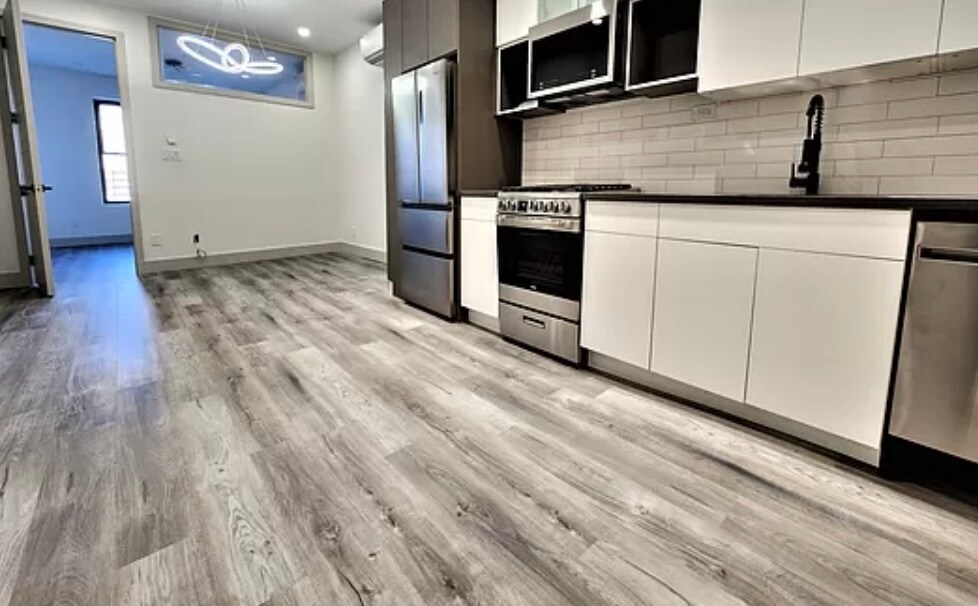 Foto principal - 895 4th Ave