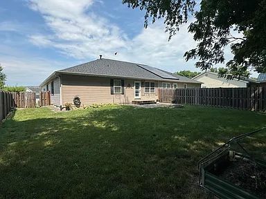 Foto del edificio - 722 Woodridge Dr