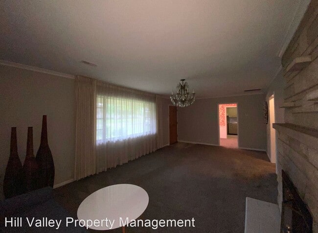 Building Photo - 3 br, 1 bath House - 2750 Ohio Blvd