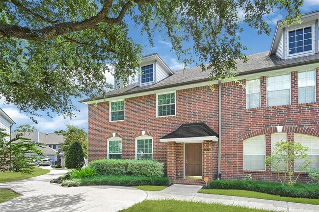 Foto del edificio - 1273 El Camino Village Dr