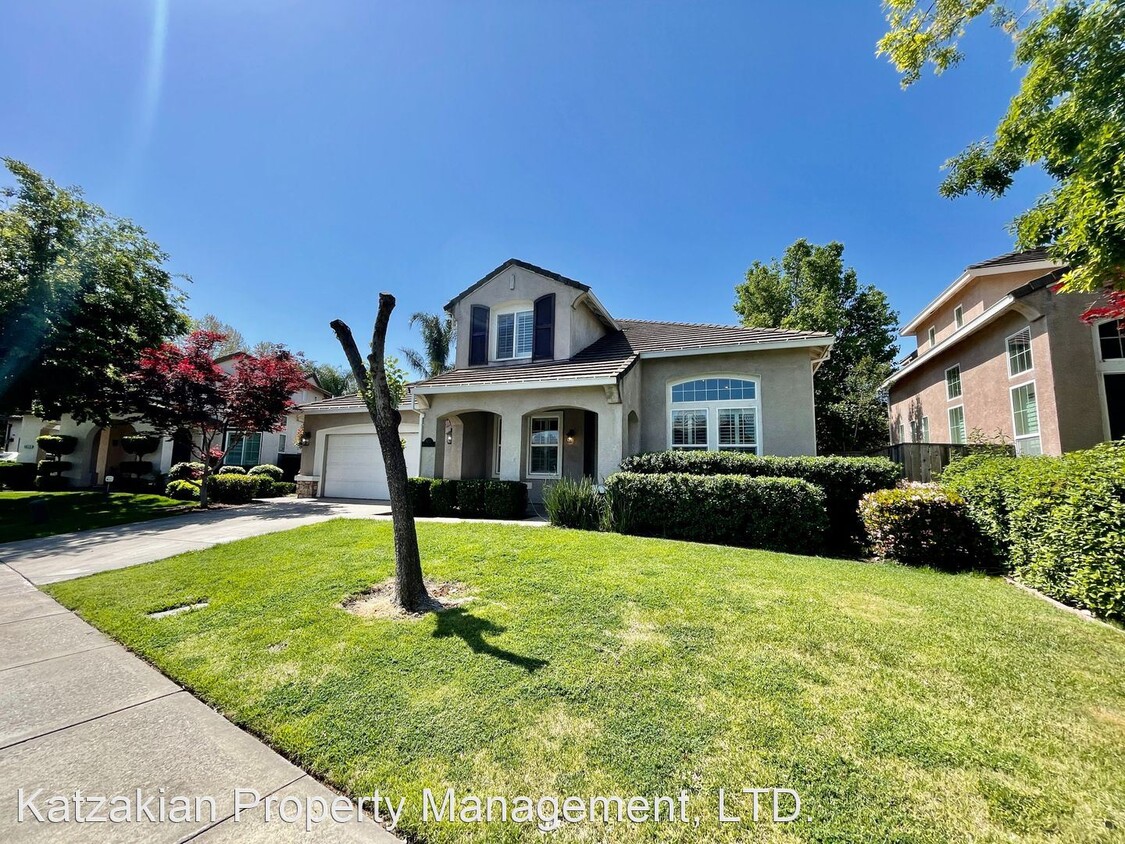 Primary Photo - 4 br, 3 bath House - 5879 Riverbank Circle