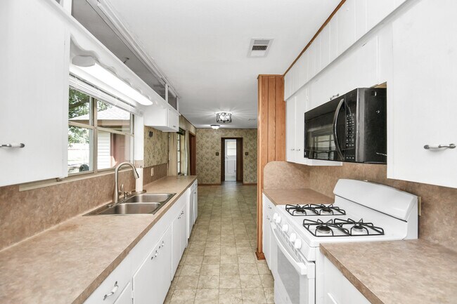 Foto del edificio - 3311 County Rd 890