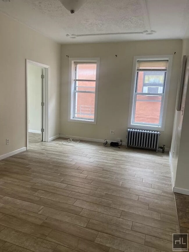 Building Photo - EAST 95 STREET